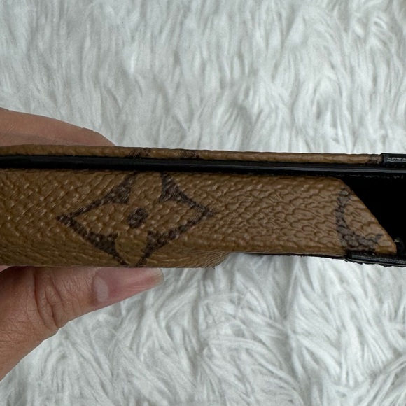 Phone Case Folio - Picture 4 of 13